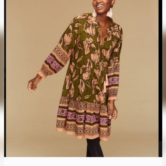 Roller Rabbit xsmall viscose dress. - Picture 8 of 8